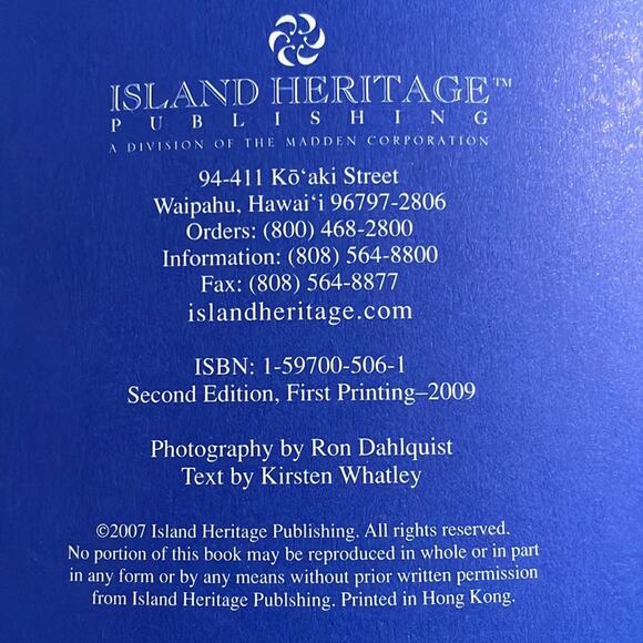 Above Maui Aerial Pictorial Book by Ron Dahlquist - Picture 5 of 5